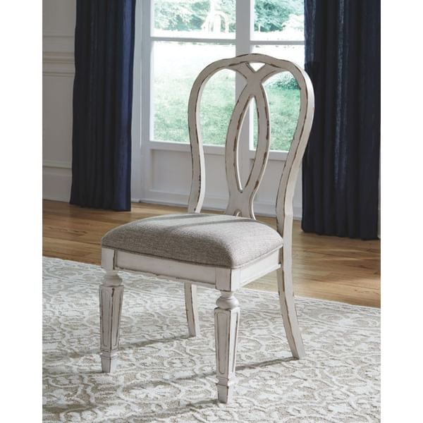 Ashley Dining Room Dining Upholstered Side Chair (QTY 2) D743-02