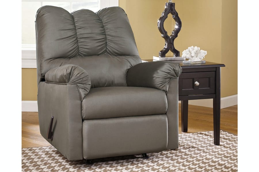 Ashley Living Room Darcy Recliner 7500525