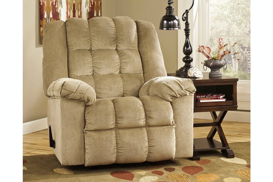 Ashley Living Room Ludden Recliner 8110325