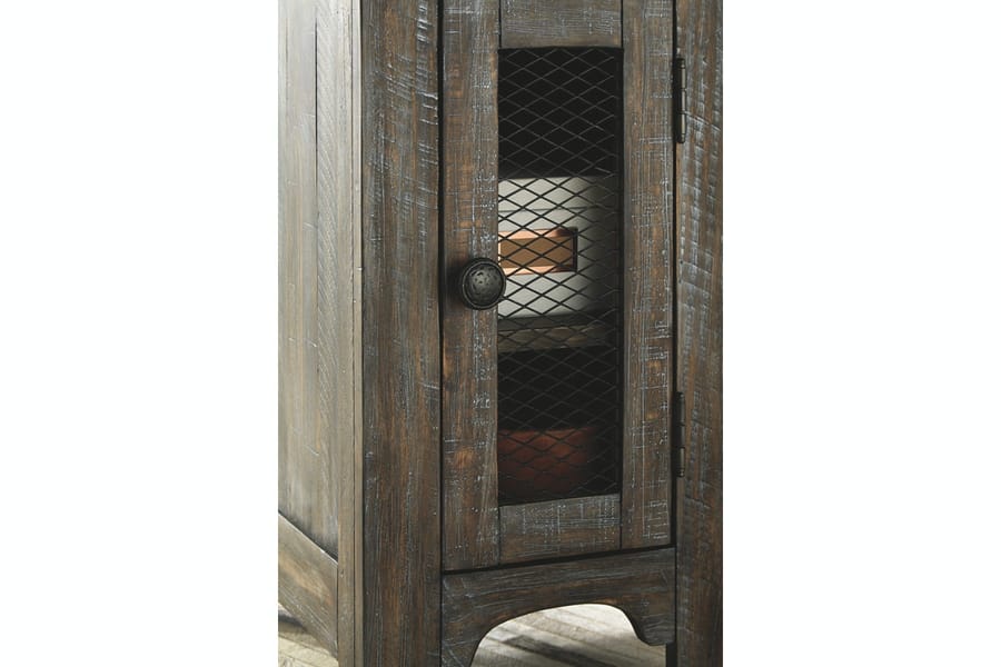 Ashley Living Room Danell Ridge Chairside End Table T446-7