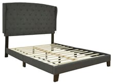Ashley Bedroom Vintasso Queen Upholstered Bed B089-881