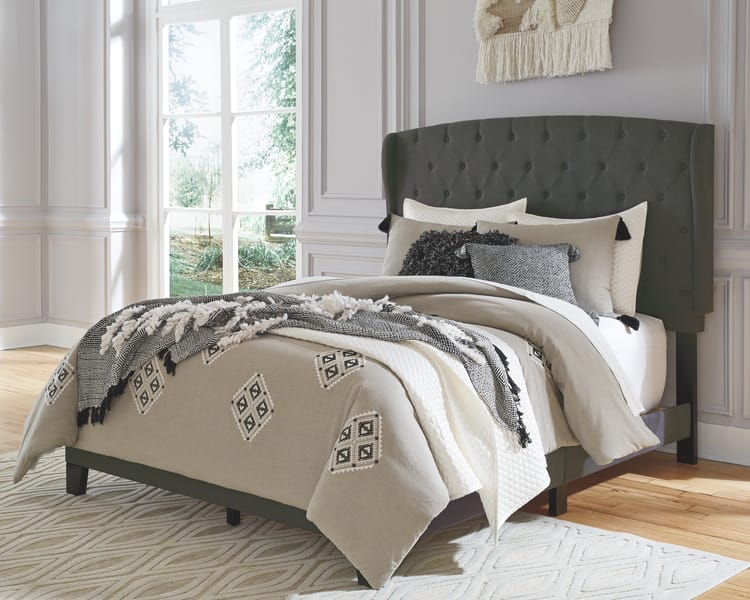 Ashley Bedroom Vintasso Queen Upholstered Bed B089-881