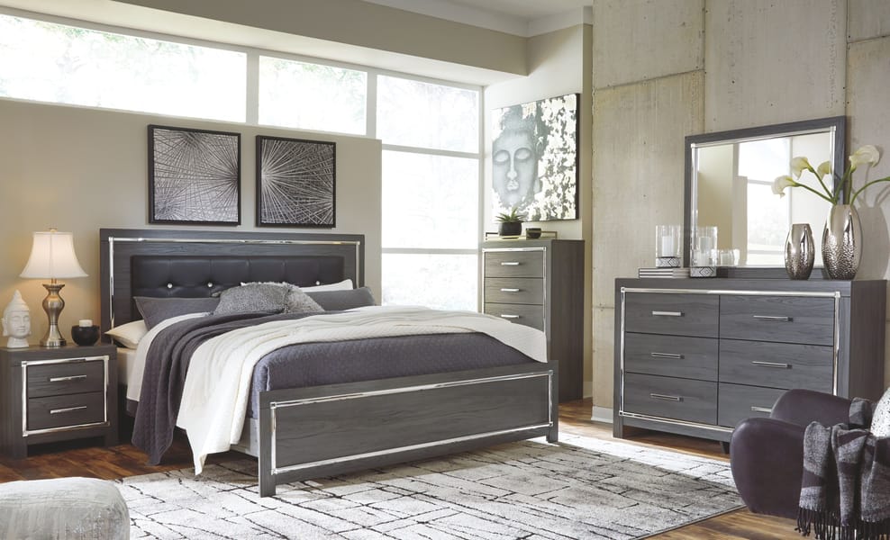 Ashley Bedroom Lodanna Dresser B214-31