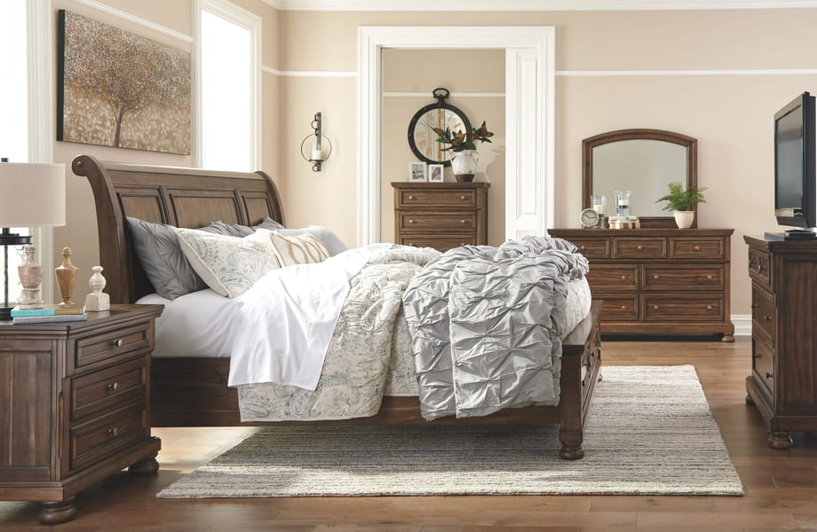 Ashley Bedroom Flynnter Dresser B719-31