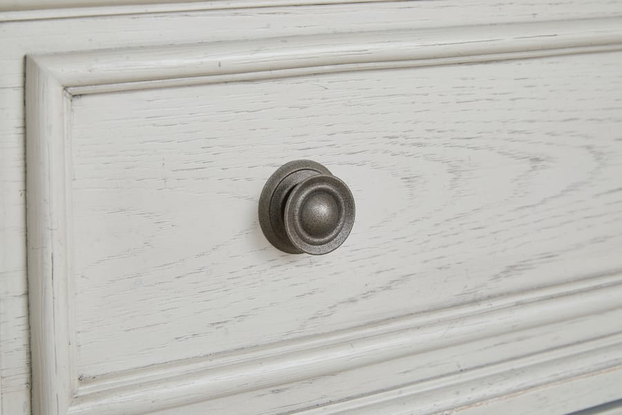 Ashley Bedroom Robbinsdale Dresser B742-31