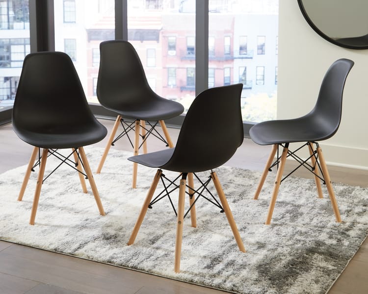 Ashley Dining Room Jaspeni Dining Chair (QTY 2) D200-01