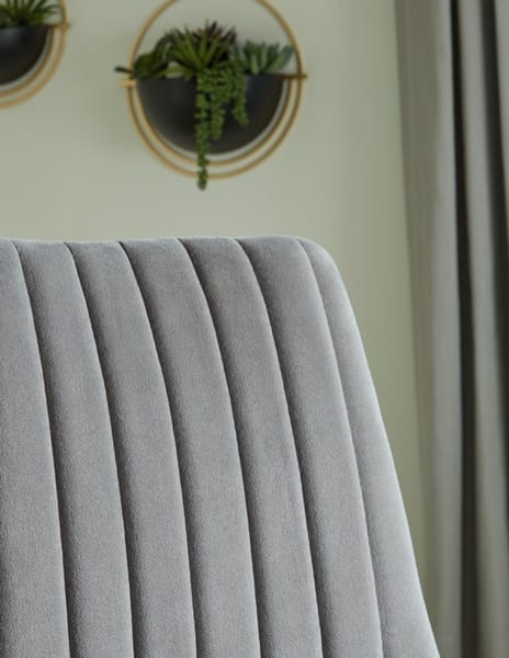 Ashley Dining Room Barchoni Dining Chair D262-01