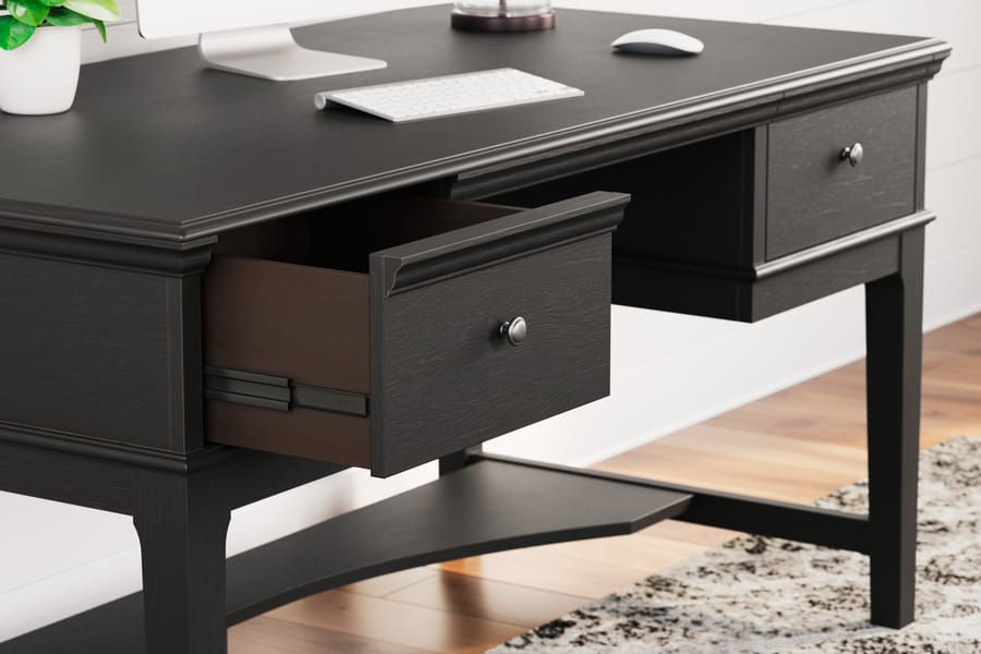 Ashley Home Office Beckincreek 60" Home Office Desk H778-26