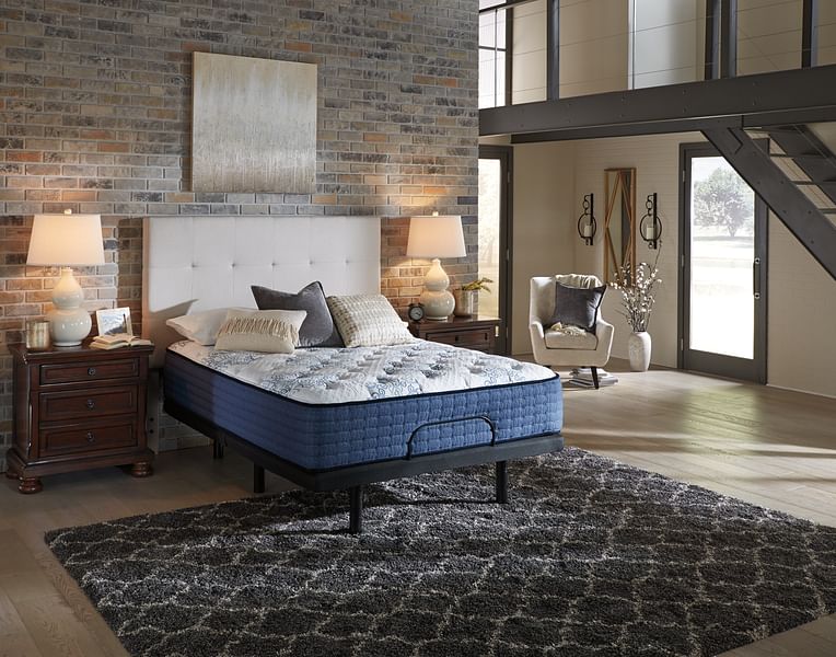 Sierra Sleep Mattresses 2-Piece King Mattress Package PKG009931
