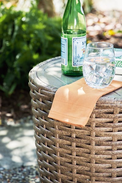 Ashley Outdoor/Patio Sandy Bloom Outdoor End Table P507-706