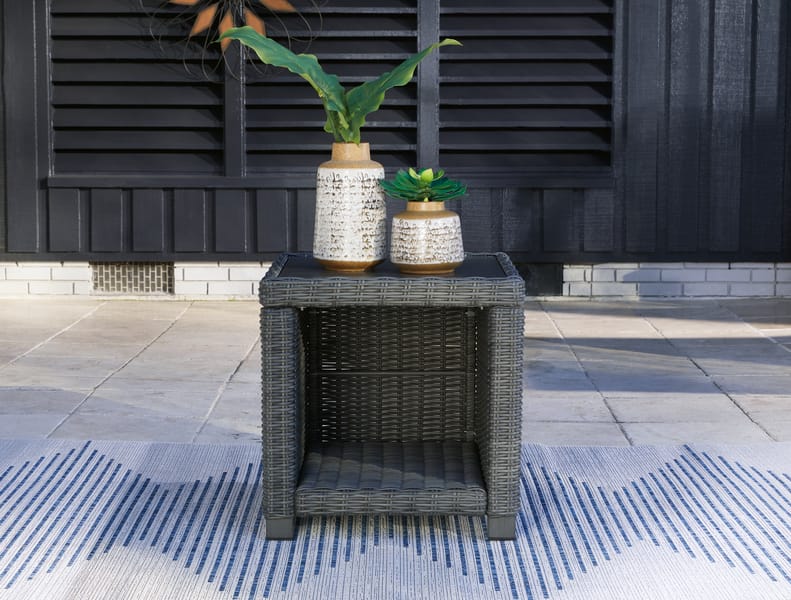 Ashley Outdoor/Patio Elite Park Outdoor End Table P518-702