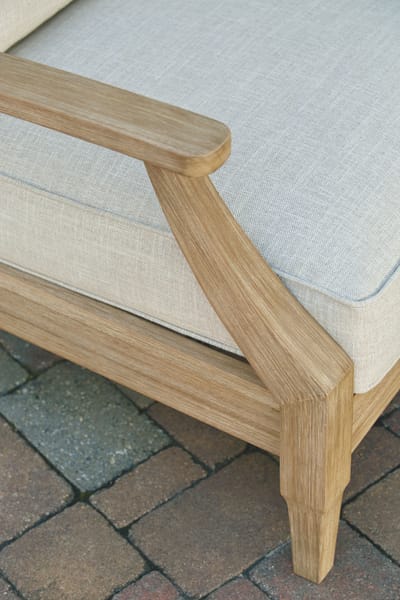 Ashley Outdoor/Patio Clare View Lounge Chair with Cushion P801-820