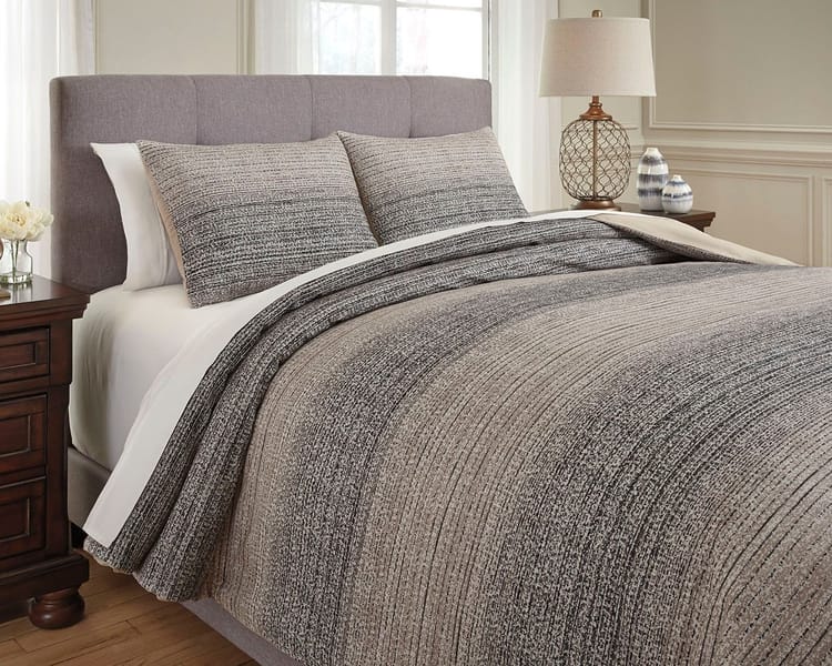Ashley Bedroom Arturo 3-Piece King Duvet Cover Set Q331003K
