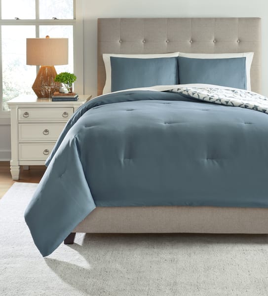 Ashley Bedroom Adason Queen Comforter Set Q371003Q
