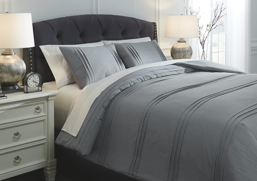 Ashley Bedroom Mattias 3-Piece King Comforter Set Q377003K