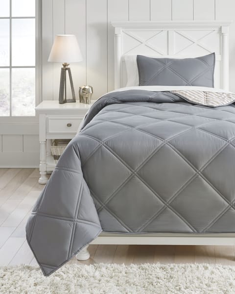 Ashley Youth Rhey 2-Piece Twin Comforter Set Q425001T