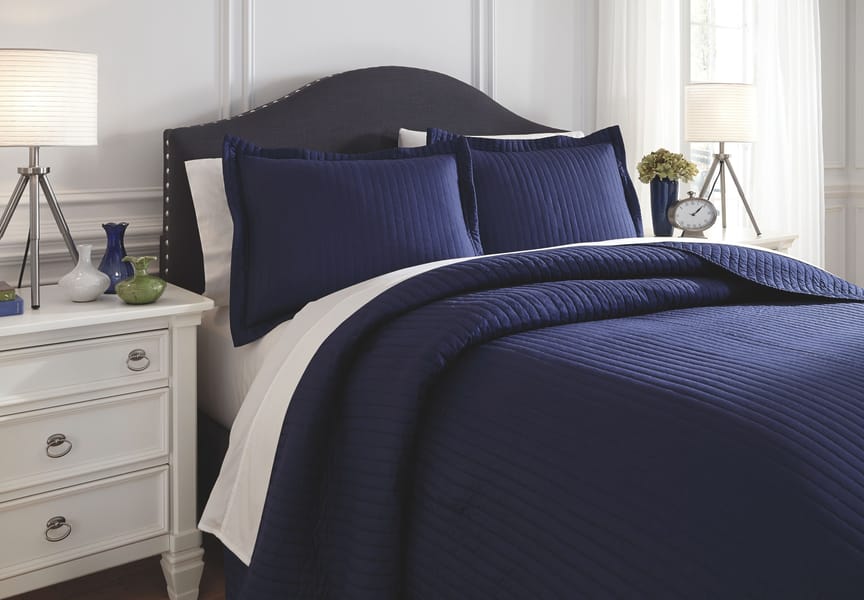 Ashley Bedroom Raleda 3-Piece King Coverlet Set Q497003K