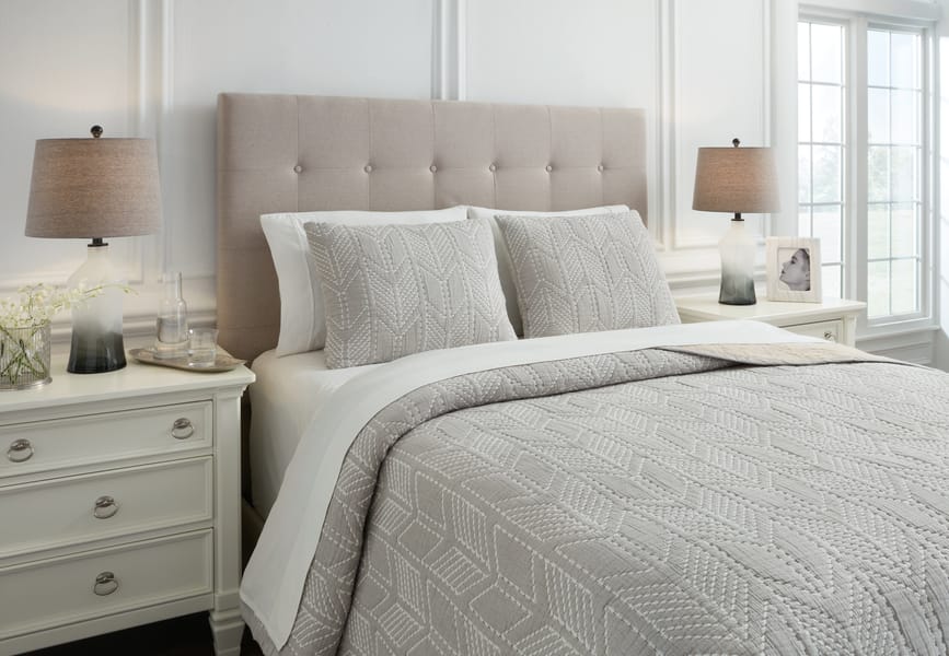 Ashley Bedroom Jaxine King Coverlet Set Q719003K