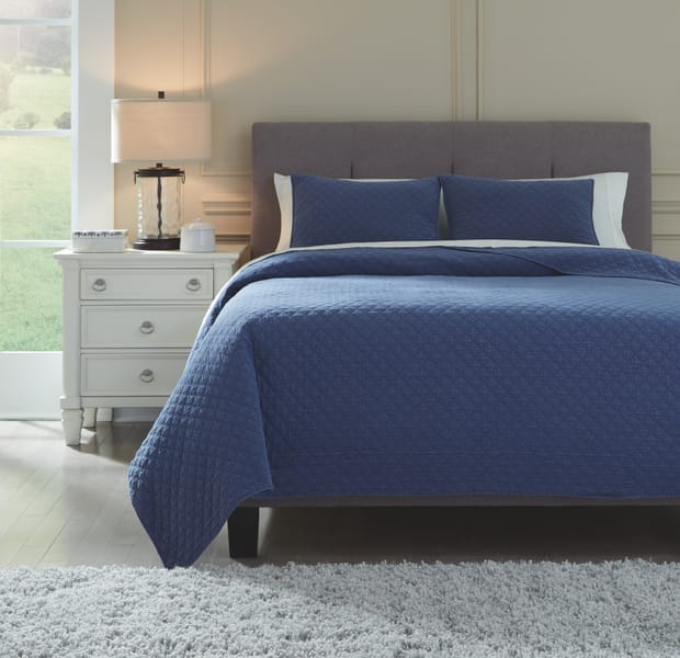 Ashley Youth Ryter Queen/Full Coverlet Set Q723002Q