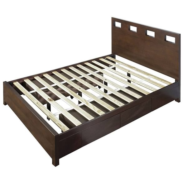 Modus Bedroom Royal Tufted Platform Bed In Dolphin Linen 3ZH3L411