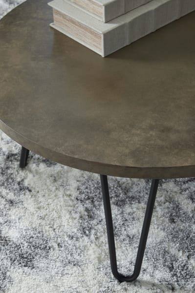 Ashley Living Room Hadasky Table (Set of 3) T144-13