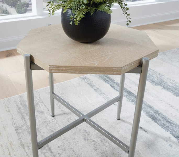 Ashley Living Room Varlowe Table (Set of 3) T278-13