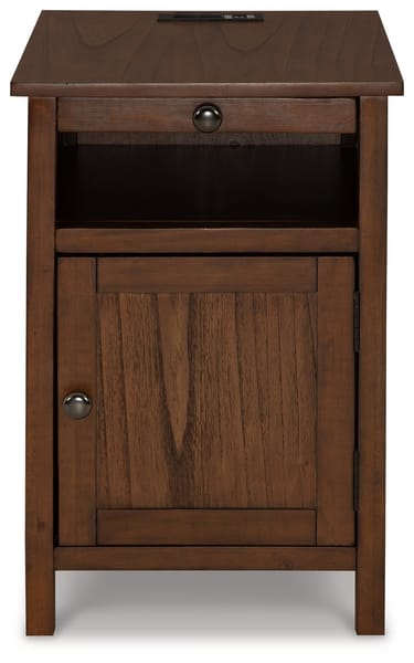 Treytown Chairside End Table in Warm Brown