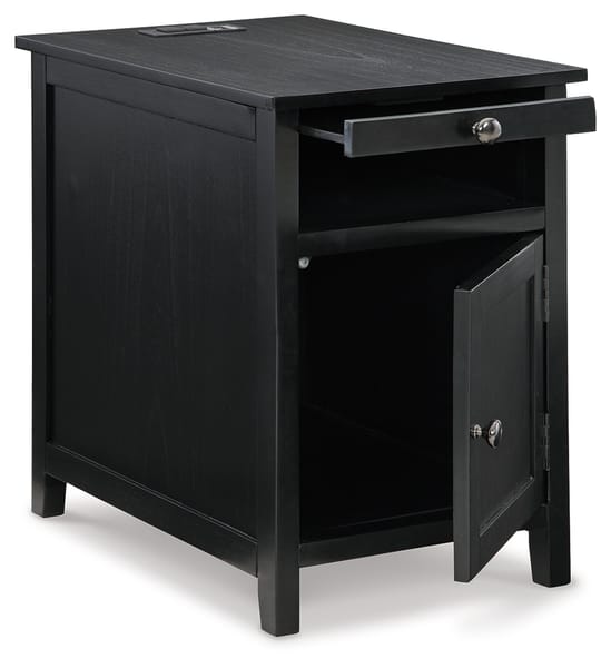 Treytown Chairside End Table in Black