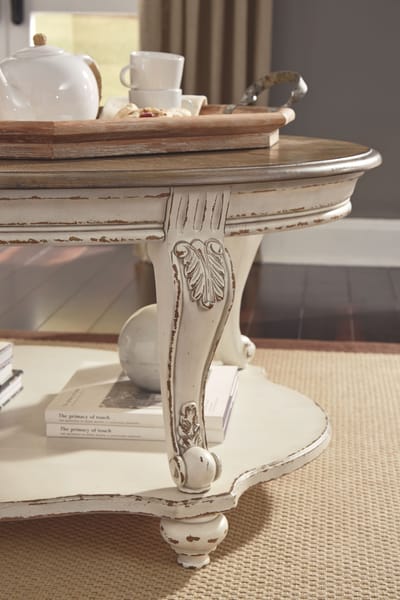 Ashley Living Room Realyn Coffee Table T743-0