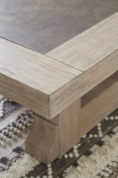 Ashley Living Room Hennington Coffee Table T946-1