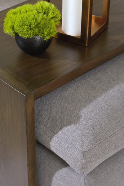 Ashley Living Room Balintmore Over Ottoman Table T967-17