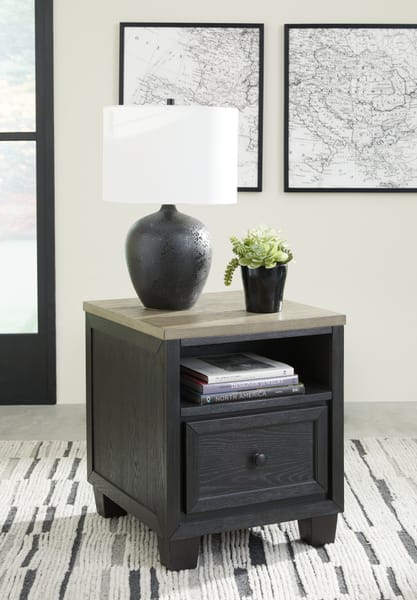 Ashley Living Room Foyland End Table T979-3
