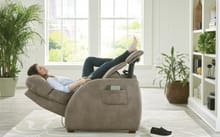 Catnapper Furniture Living Room Power Headrest Power LayFlat Recl with Heat/Massage/Lumbar/Zero Gravity 7641067